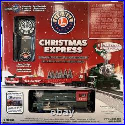 The Christmas Express Lionelchief set withBluetooth 6-82982 Lionel Christmas Train