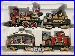The HOLIDAY EXPRESS Animated Christmas Train Set #380 New Bright 1996s