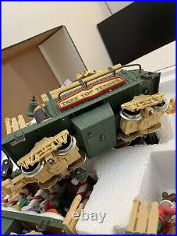 The HOLIDAY EXPRESS Animated Christmas Train Set #380 New Bright 1996s