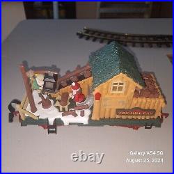 The HOLIDAY EXPRESS Animated Christmas Train Set #385 New Bright