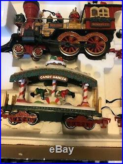 The HOLIDAY EXPRESS Animated Train Set #384 Christmas By NEW BRIGHT