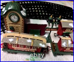 The Holiday Express Animated Christmas Train Set Vtg Original Box Tested EUC