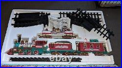 The Logger Bears Express Musical Holiday Train Set Nice Cond & Works Perfectly