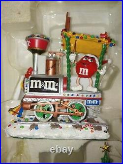The M&M Yuletide Flyer Holiday Christmas Train Lot Set of 5 Cars By Danbury Mint