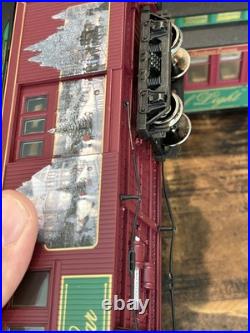 Thomas Kinkade Christmas Express Hawthorne Village Locomotive Bachmann 4 Cars