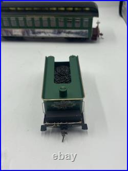 Thomas Kinkade Christmas Express Hawthorne Village Train Set HO Scale