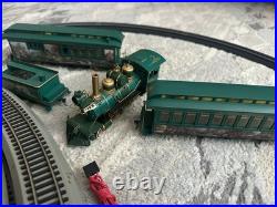 Thomas Kinkade Christmas Express Train Set