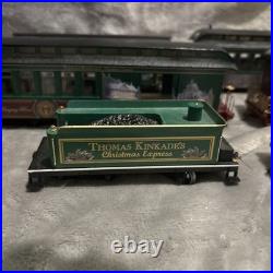 Thomas Kinkades Christmas Express Train Set Engine 9 Cars & Track