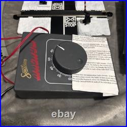 Thomas Kinkades Christmas Express Train Set Engine 9 Cars & Track