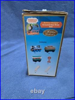 Thomas Wooden Railway-holiday Christmas Battery Around Tree Set 2006/2005 Tested Thomas Wooden Railway-holiday Christmas Battery Around Tree Set 2006/2005 Tested