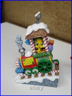 Tweety Bird Christmas Train Set By Danbury Mint/Looney Tunes/6 Pieces/Warner Bro