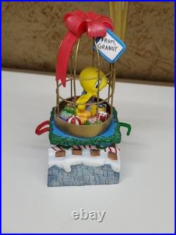 Tweety Bird Christmas Train Set By Danbury Mint/Looney Tunes/6 Pieces/Warner Bro