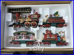 UK STOCK Stunning HOLIDAY EXPRESS Animated Train Set #384 Christmas NEW BRIGHT
