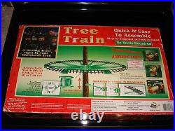 VINTAGE Toys R Us PLAYGO Christmas Tree Train Set 100% Complete Mint