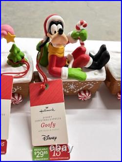 VTG Hallmark Disney Christmas Express Collectors Train Set of 5 with Tracks NWT