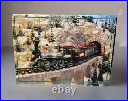 Vintage 1994 GreatLand Holiday Express Train Battery Powered Model Train Set