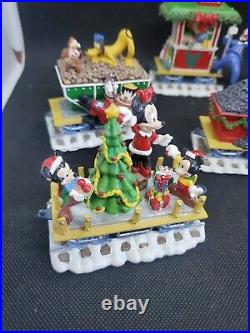 Vintage Danbury Mint MICKEYS CHRISTMAS TRAIN Holiday Set Minnie Donald Pluto