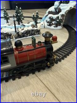 Vintage Kirkland Signature Decorative Village Accesory Train Set 494136 Read