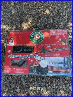 Vintage Lionel 6-21944 O-27 Gauge Christmas Musical Boxcar Train Set