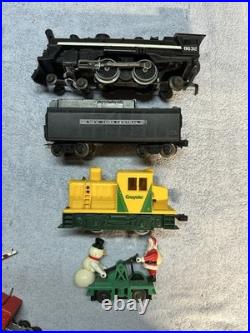 Vintage Lionel Train Sets New York Flyer Crayola Christmas Lot Extra Track 90's