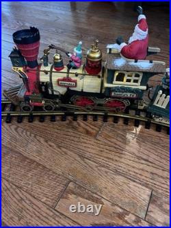 Vintage The HOLIDAY EXPRESS Animated Christmas Train Set #380 New Bright 1990s
