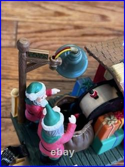 Vintage The HOLIDAY EXPRESS Animated Christmas Train Set #380 New Bright 1990s