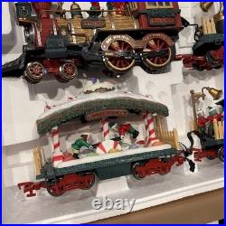 Vintage The HOLIDAY EXPRESS Animated Christmas Train Set #384 New Bright 1996