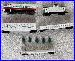 Vintage Walthers Train line Christmas Zephyr HO Train Set Rare HTF X-mas Trees