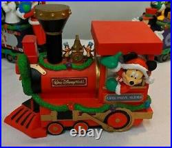 WDW Disney Park Christmas 5 Piece Character Train Set 2008 Magic Kingdom Engine